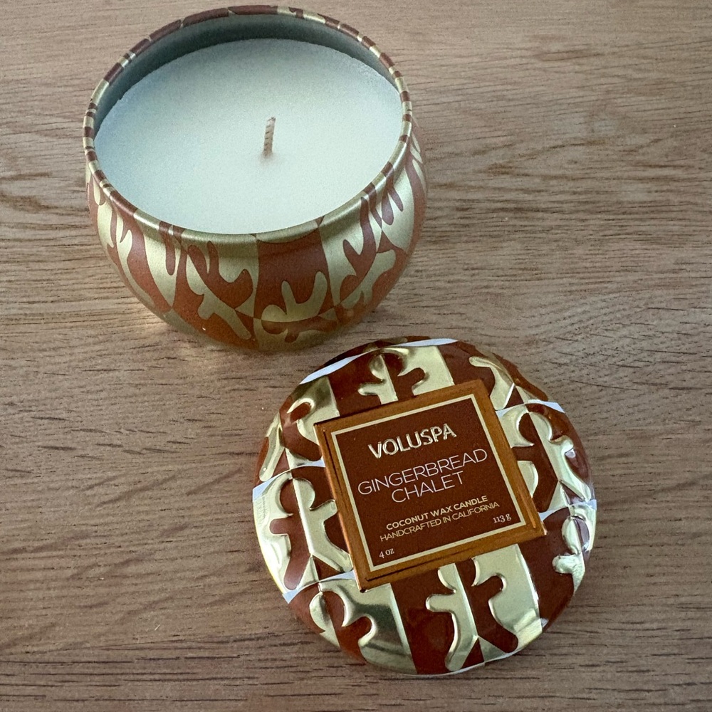Voluspa Gingerbread Chalet Candle - Picture 2 of 3